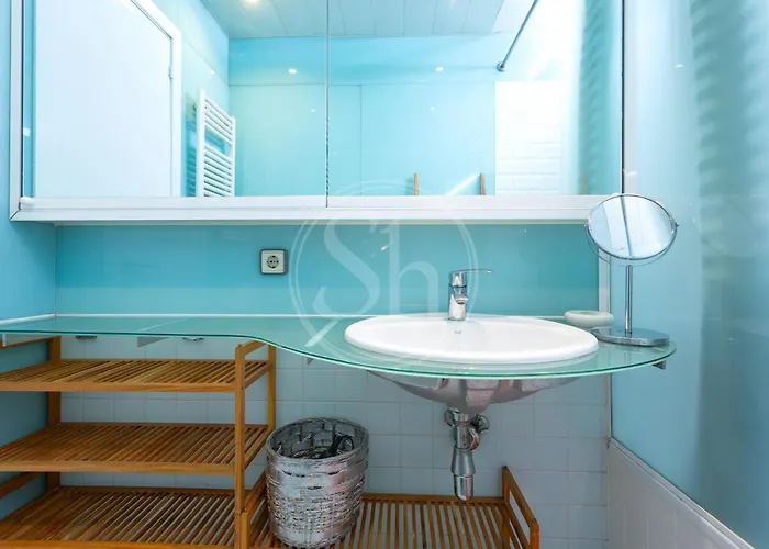 Appartamento Charming Near The