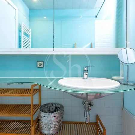 Apartment Charming Near The